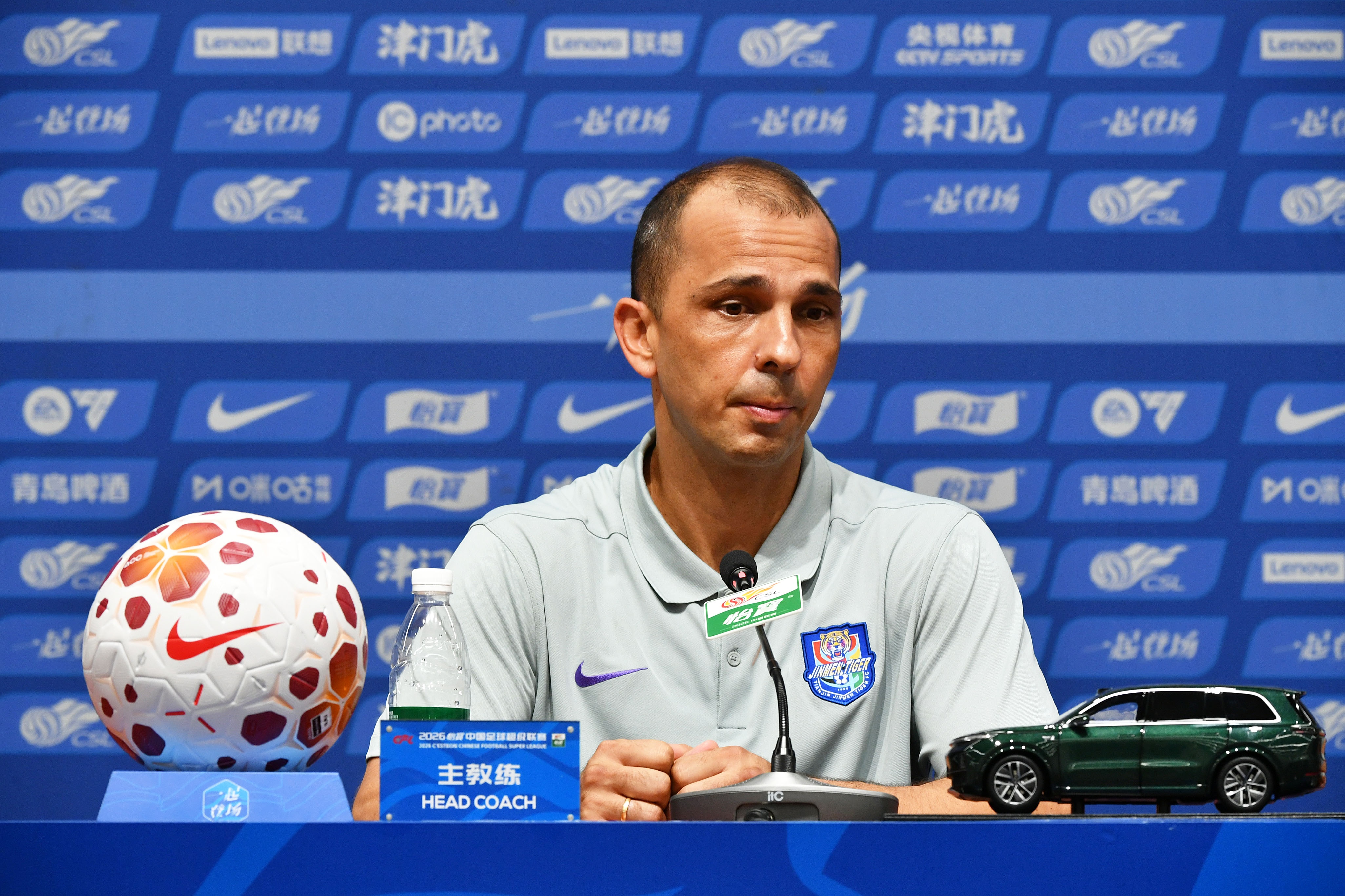 津门虎助教：赛前部署定乾坤，客场2-0击溃申花