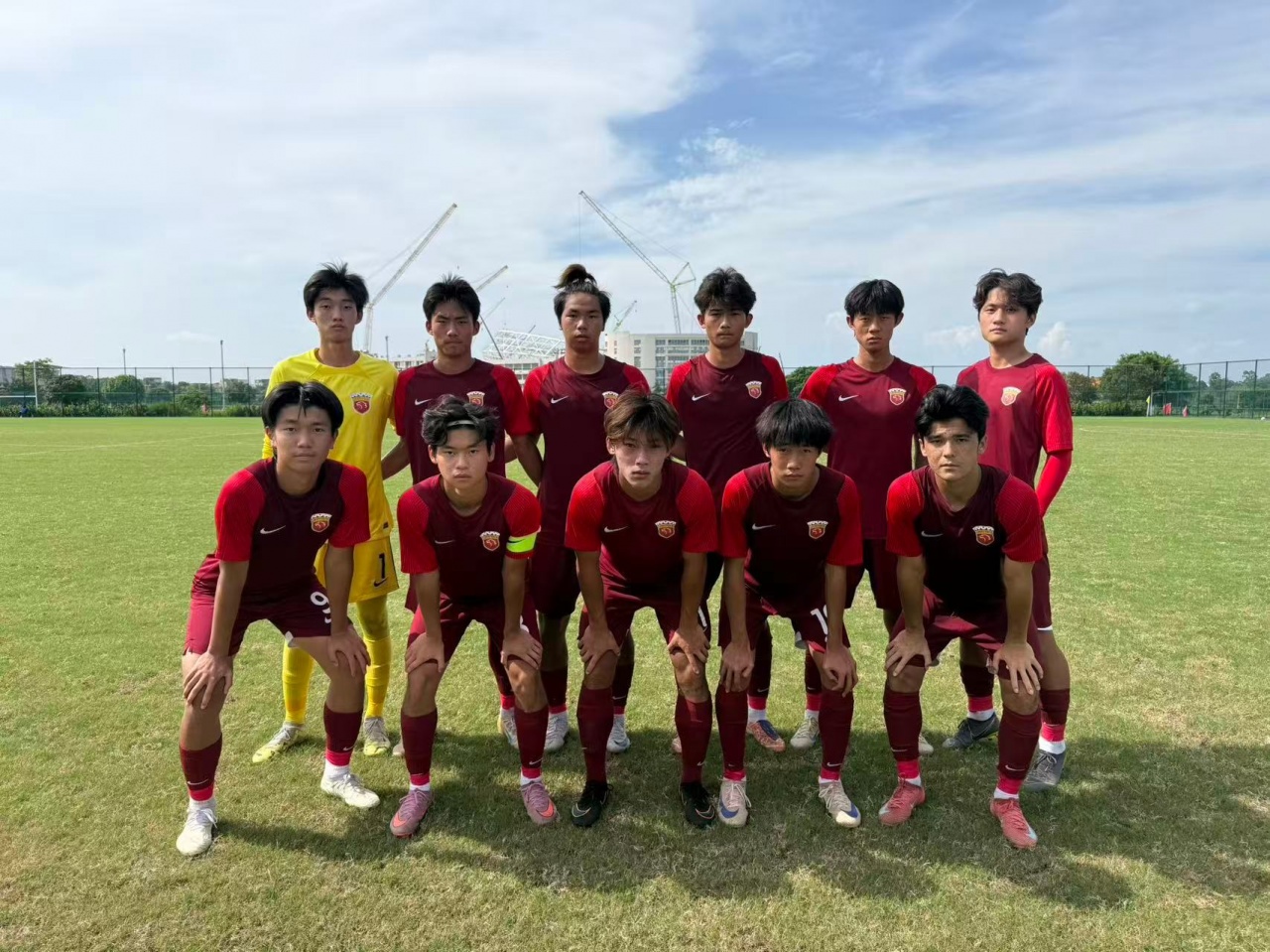 上海海港U17晋级组全胜出线 叶伟翔三连扑+刘怡晨补时绝杀 上海海港U17晋级组全胜出线 叶伟翔三连扑+刘怡晨补时绝杀