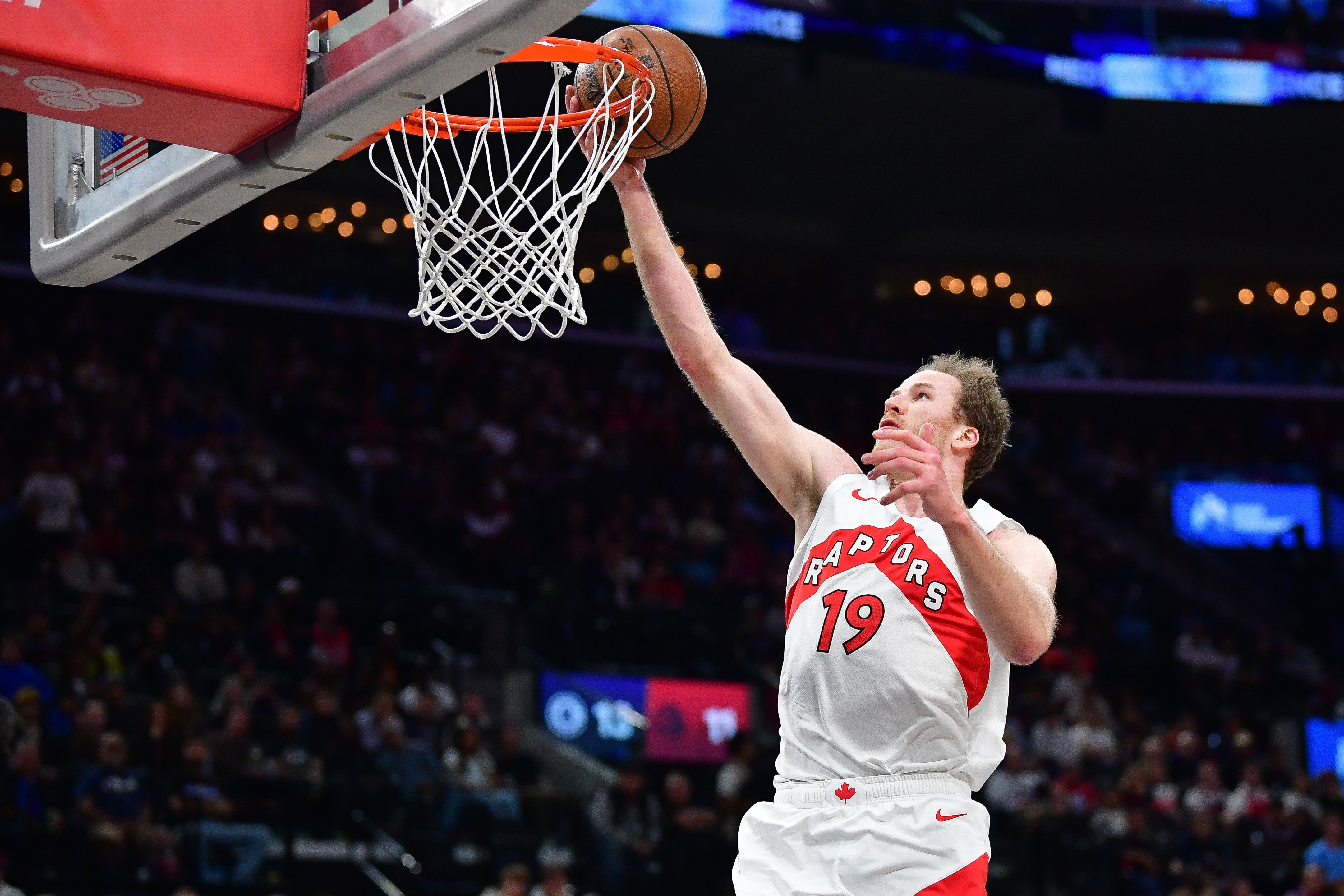 NBA15大垃圾合同：恩比德居首 特雷·杨第二