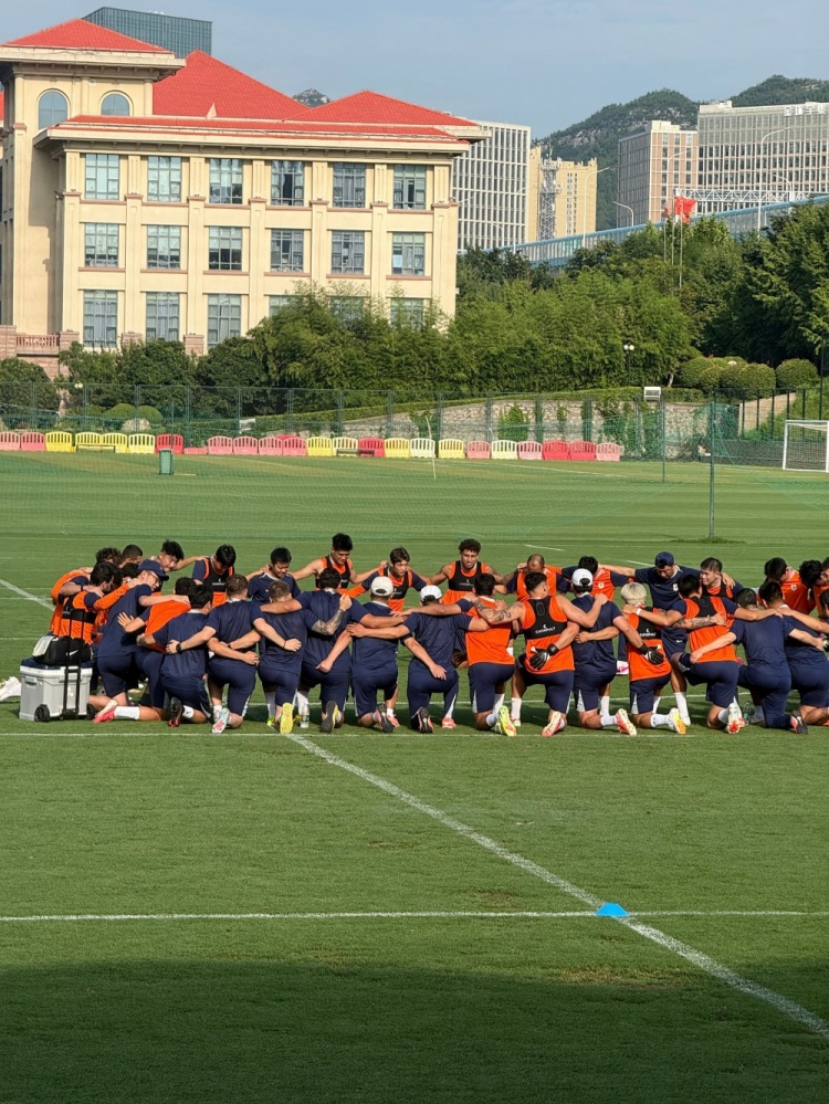 泰山赛前合练23人参加,王大雷陈泽仕王彤缺阵李源一复出 泰山赛前合练23人参加,王大雷陈泽仕王彤缺阵李源一复出