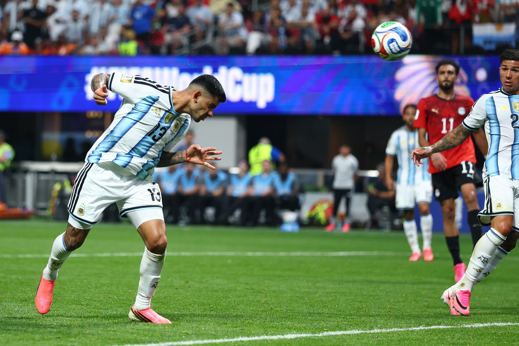谢林汉姆炮轰热刺:3400万卖罗梅罗是白送,马竞捡到宝 谢林汉姆炮轰热刺:3400万卖罗梅罗是白送,马竞捡到宝